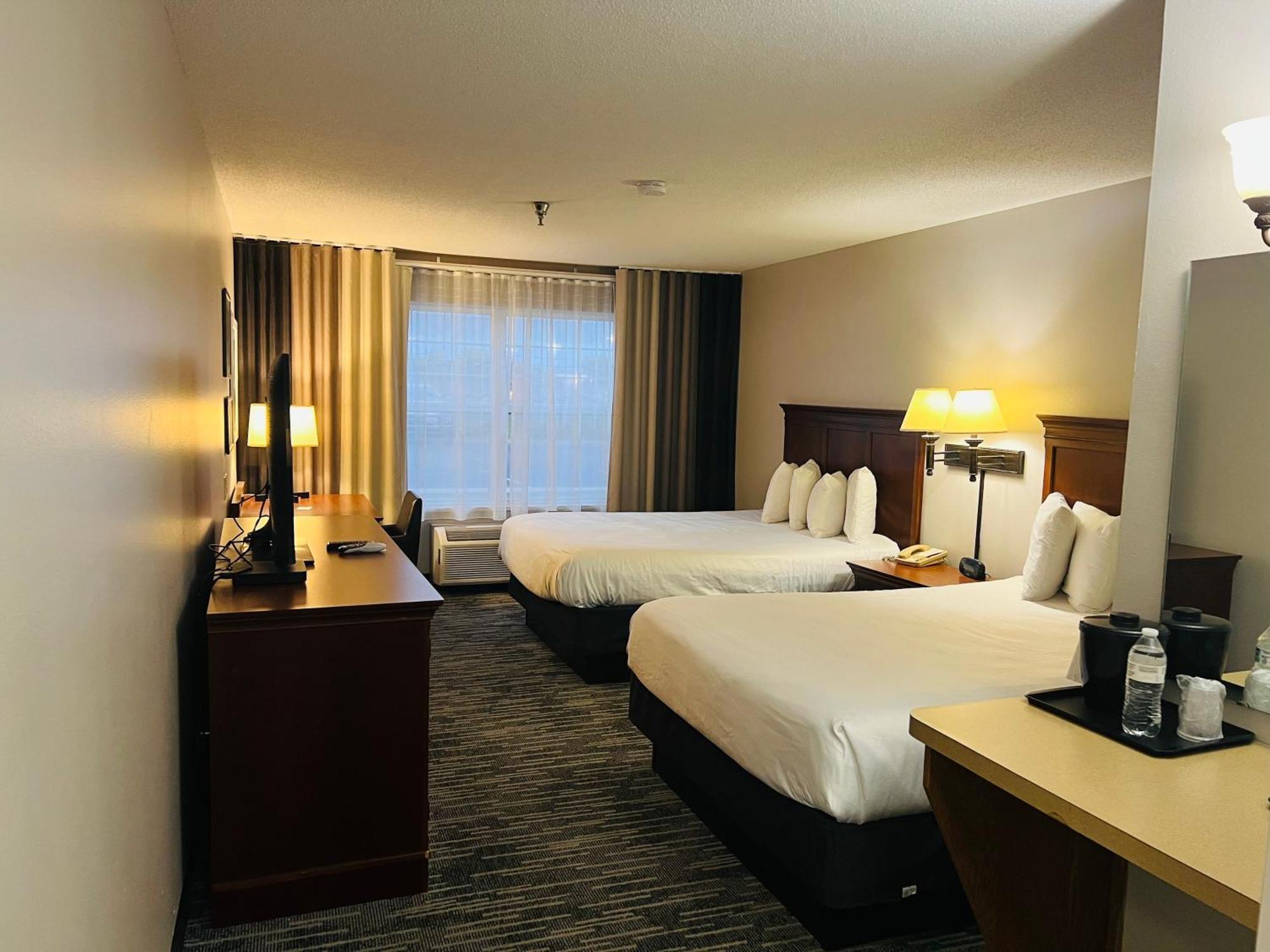 Harmony Inn & Suites Fort Dodge Zewnętrze zdjęcie