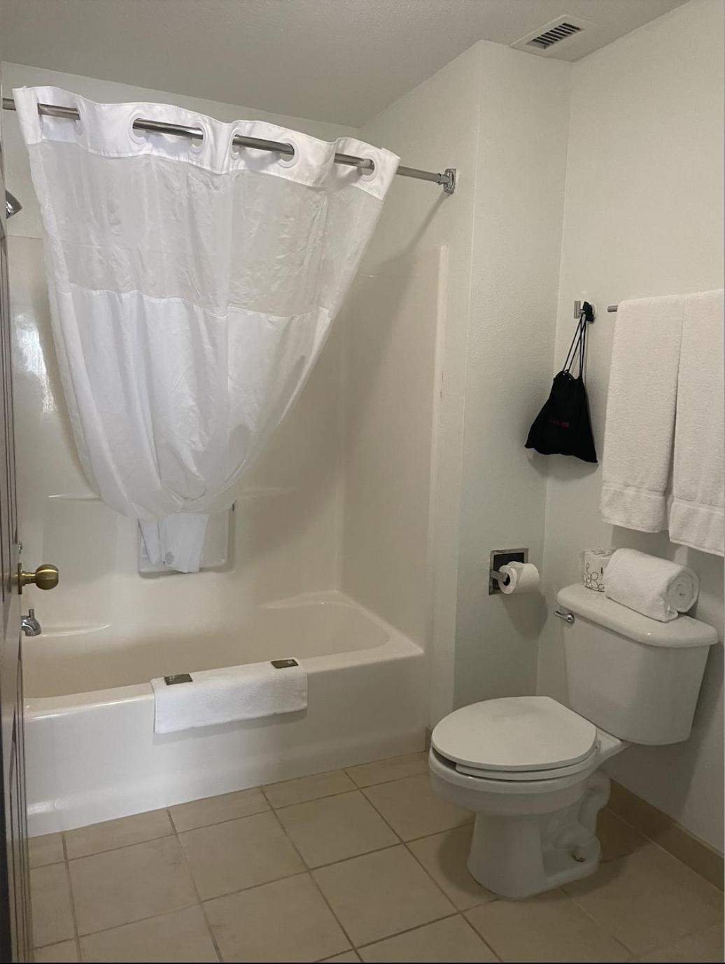 Harmony Inn & Suites Fort Dodge Zewnętrze zdjęcie