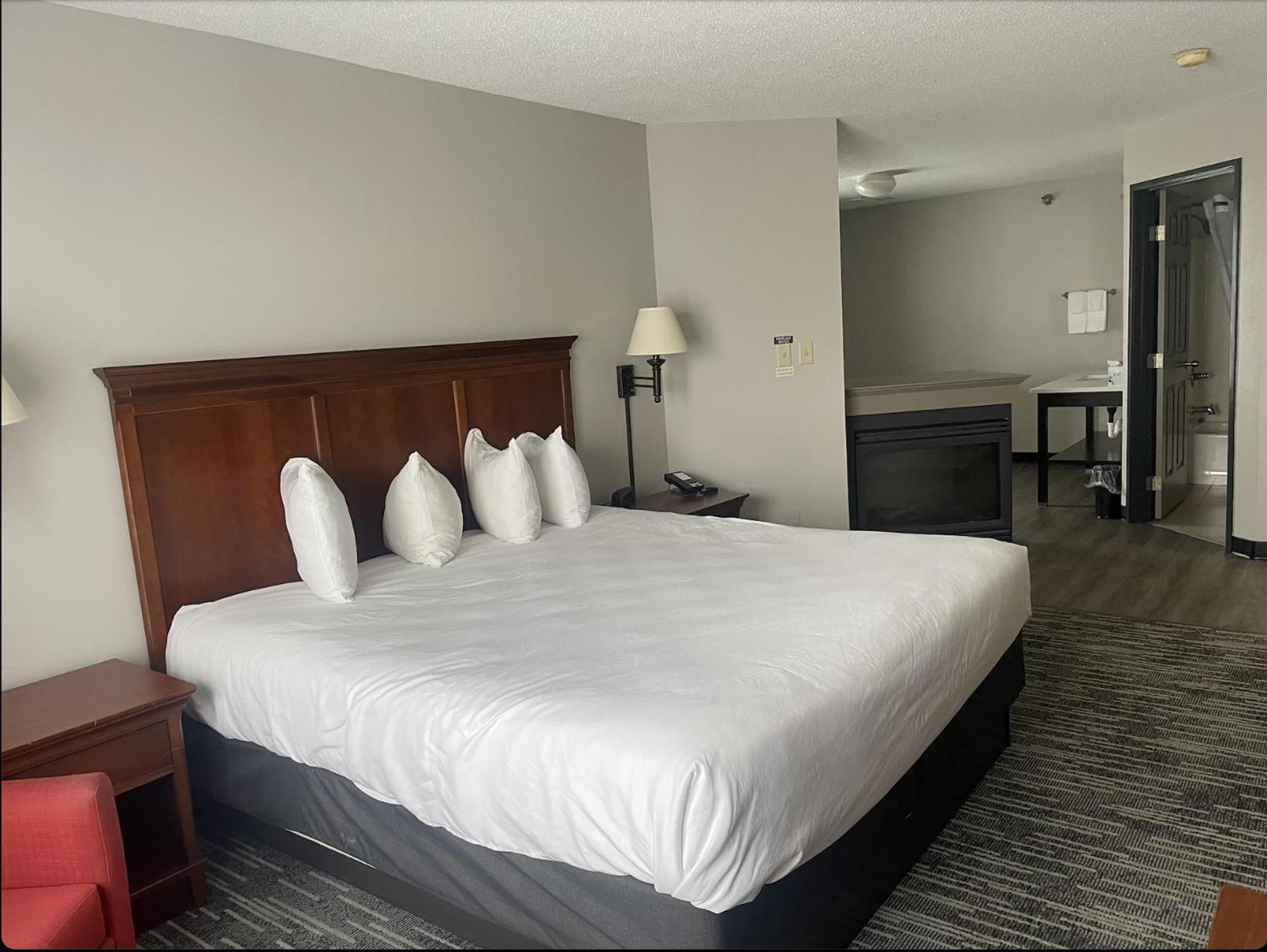 Harmony Inn & Suites Fort Dodge Zewnętrze zdjęcie